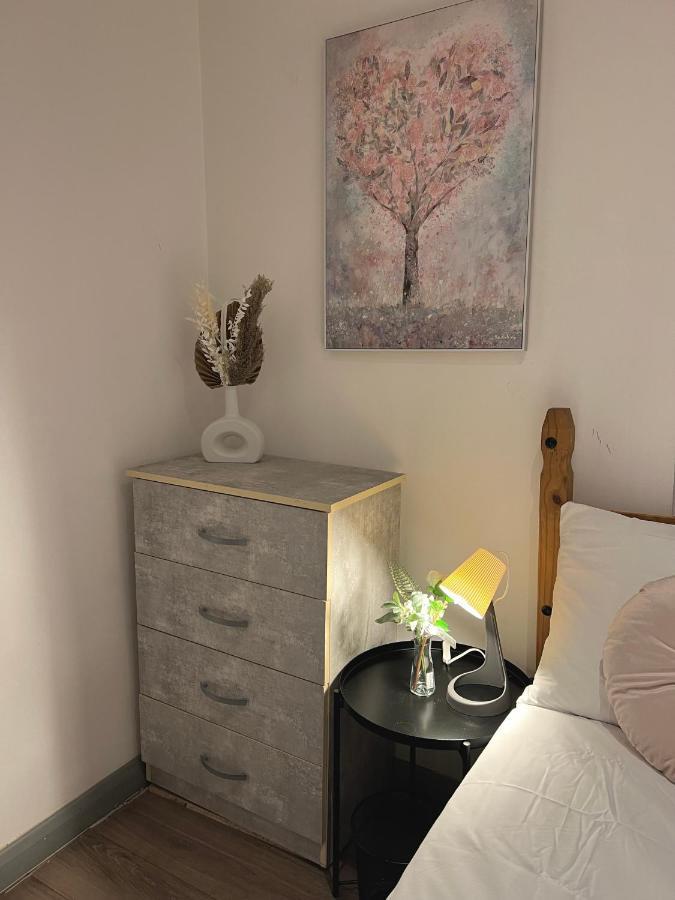 3 Bedroom Flat In King'S Cross, St Pancras'S. 8 People London Exterior photo